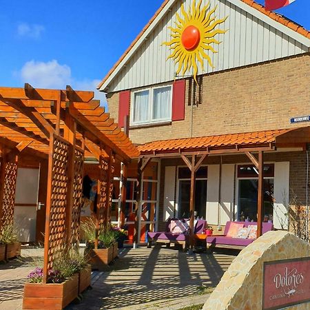 Hotel Dolores Ameland ネス エクステリア 写真