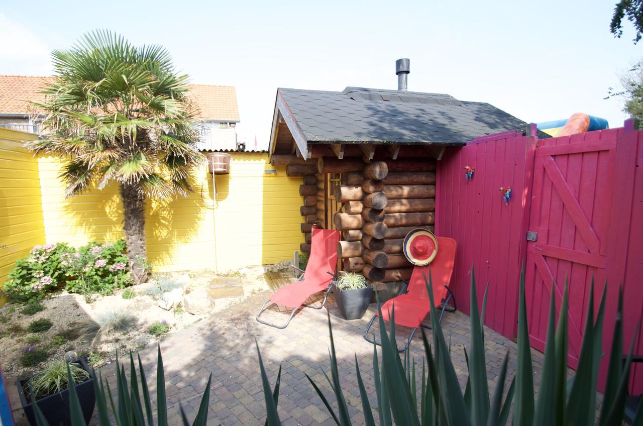 Hotel Dolores Ameland ネス エクステリア 写真